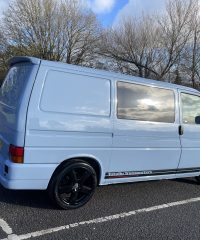 VW Transporter 2.5 TDi T4 Kombi