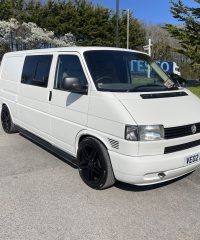 VW Transporter T4 2.5 TDi LWB 102 BHP Camper 2002